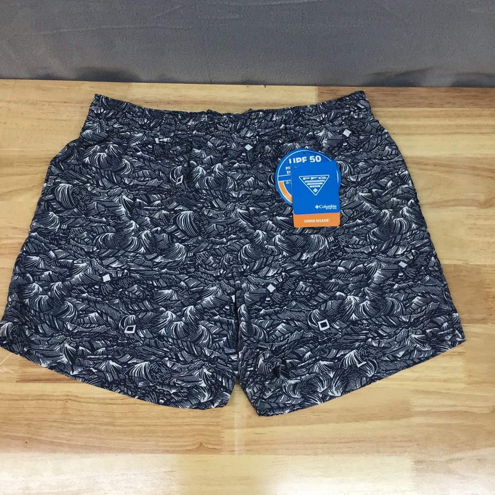 Columbia PFG Womens Super Backcast Water‎ Shorts Navy Wave Print Size M